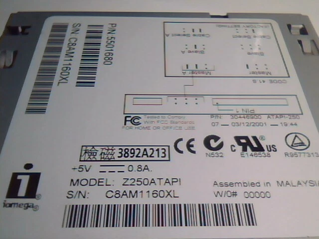Iomega Z250ATAPI ZIP 250 250i drive IDE 40pin Code:41S 5501680 550-1680 Sun? - image 5