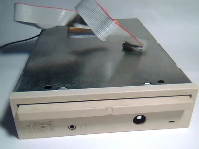 CD-ROM Drive LMSI LMS Type CM 205 CM205 rare vintage 2117120 CDROM