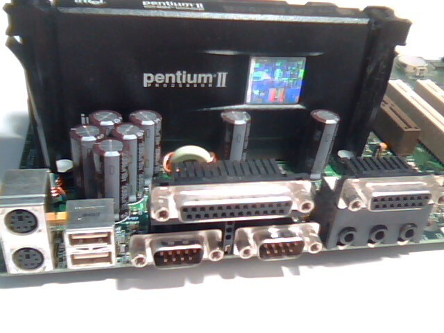 Motherboard Pentium Slot1 INTEL SE440BX-2 720938-209 P2-450 Yamaha Sound YMF740C - image 4