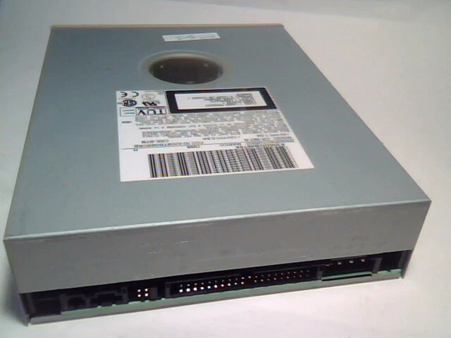 CD-ROM Drive CREATIVE Matsushita CR-587-B 24X 40-pin IDE ATA 1998 CRE-BTB - image 2