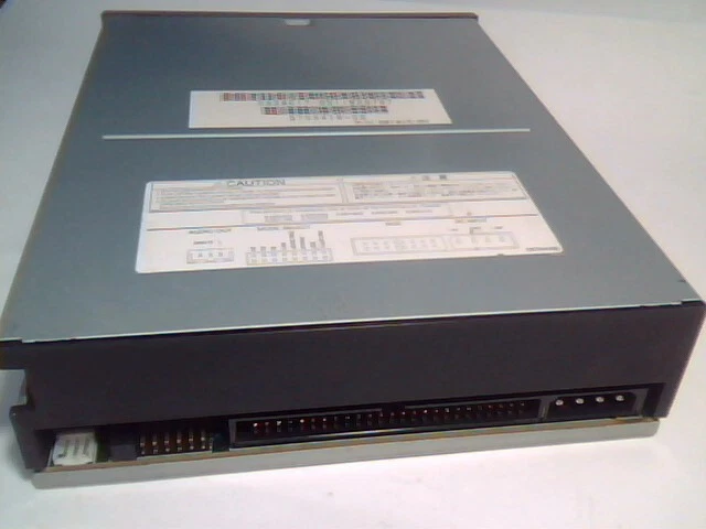 CD-ROM Drive Sun 370-3416 3703416-02 Toshiba XM-6201B ROM 1103 50-pin SCSI - image 4