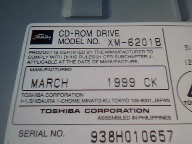 CD-ROM Drive Sun 370-3416 3703416-02 Toshiba XM-6201B ROM 1103 50-pin SCSI - image 7