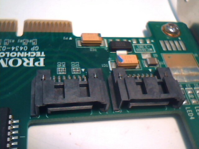 Promise SATA 300 TX4 Quad PCI Controller Card GP 0434-03 rev A1 SATA300 RoHS - image 3