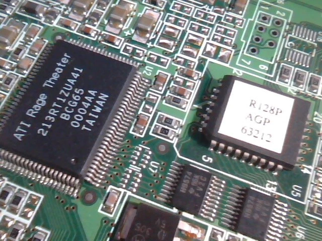 AGP Video Graphics Card ATI Rage 128 Pro 109-63200-01 R128P SD32M 1026321200 - image 3