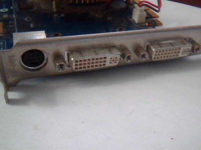 PCI-E Video Graphics Card ASUS P401-A02 Rev 1 EN8600GTS HTDP 256M - image 8