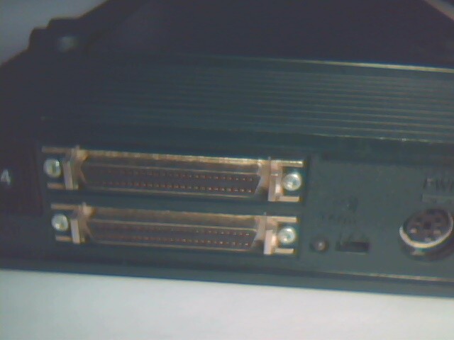 IOMEGA JAZ DRIVE 1GB MODEL V1000S EXTERNAL DRIVE DISK - image 5