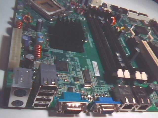 Motherboard Pentium Tyan Tomcat S5160 S5160G2NR R04 BIOS v1.02 dual PCIE network - image 2