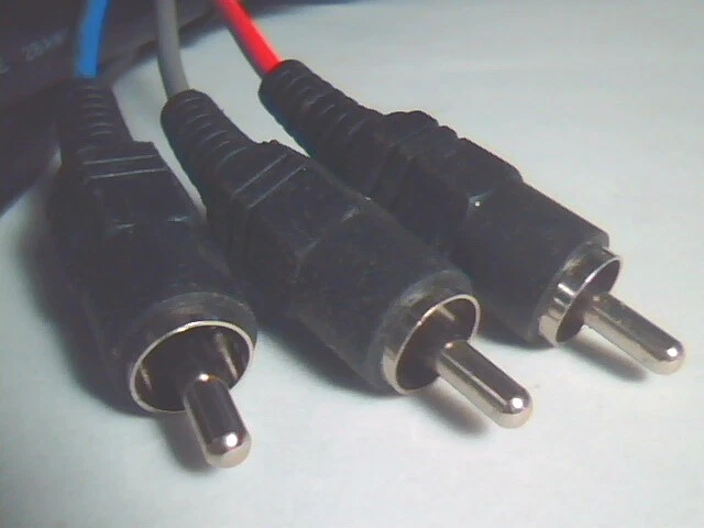 VGA SVGA 15-pin Cable adapter to 3 RCA RGB - image 3