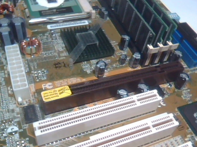 Motherboard Pentium Socket370 ASUS CUV4X Rev 1.03 AGP Pro AMR w CPU + RAM - image 3