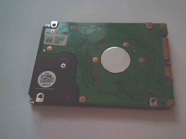 HDD Laptop Hard Disk Drive Hitachi 5K320-250 HTS543225L9A300 SATA 0A73475 - image 5