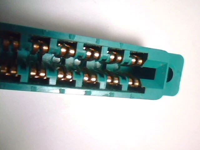 Card Edge connector bus slot 44 pins 2x22 3.6in length 4in 0.065in 0.25mm pitch - image 3