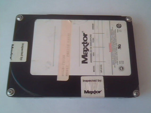 Hard Drive SCSI Disk Maxtor 7213SR 30A 67A 66A B10GMYLS K006423123 Ontario