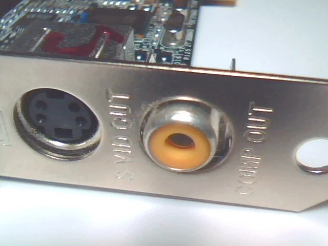 ASUS V8200/DELUXE/N/64M/U v1.01 NVIDIA GEFORCE3 AGP video card 3D PAL & NTSC - image 7