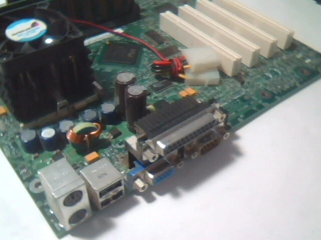 Pentium Motherboard DELL Dimension L800 A01025-310 N232 - image 3