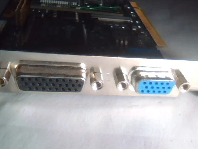Matrox MGA-MIL/4C 590-05 MGA-MIL/MODMG 581-02 PCI Video - image 3