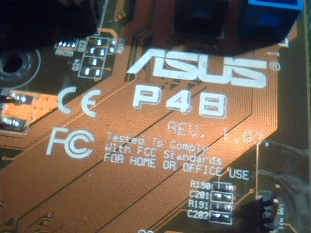 Motherboard P4 ASUS P4B Rev:1.03. 1.8GHz 640MB SDDIF - image 7