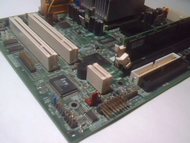 Motherboard Pentium Socket370 TYAN S2420S Whitney 733 - image 2