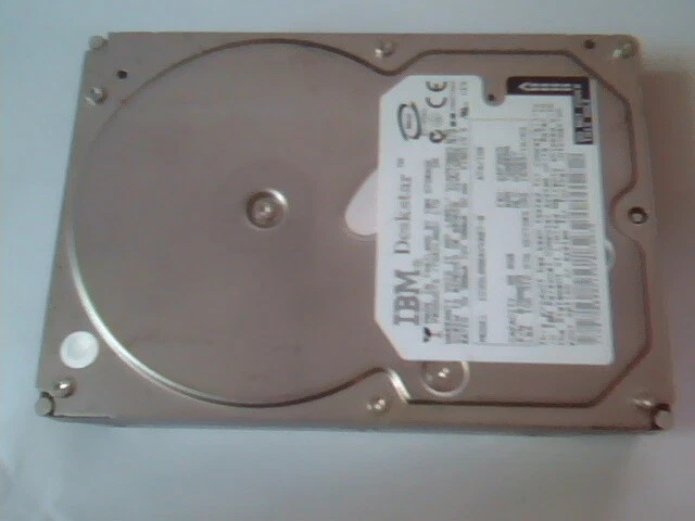 Hard Drive IDE Disk IBM Deskstar 24P3665 07N8099 IC35L080AVVA07-0