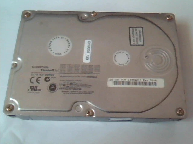 Hard Drive IDE Disk Quantum Fireball lct LB30A011 01-A 30.0AT