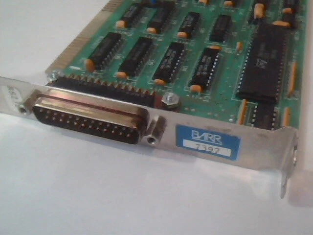 BARR/3 Rev1 RS232 V.35 SCC SCC18bit ISA Network Adapter - image 5