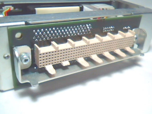Tape Drive SCSI Mammoth-2 M2 HVD 220/4X0 1005941-000 - image 5