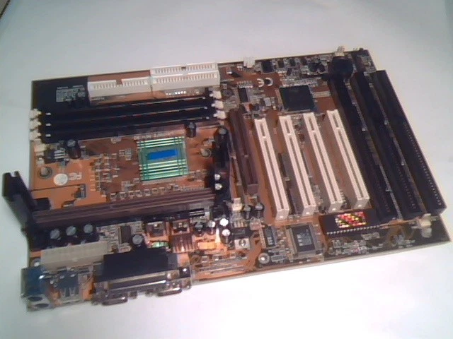 Pentium Motherboard Slot1 RedFox LX-6XP2 Rev:B2 LX6X P3 Intel 371EB ITE IT8679F