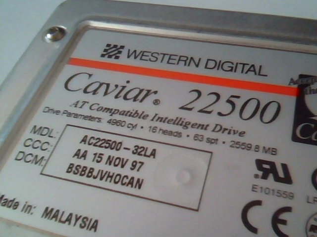 Hard Drive IDE Disk Western Digital Caviar 22500 AC22500-32LA AA 15 NOV 97 - image 2