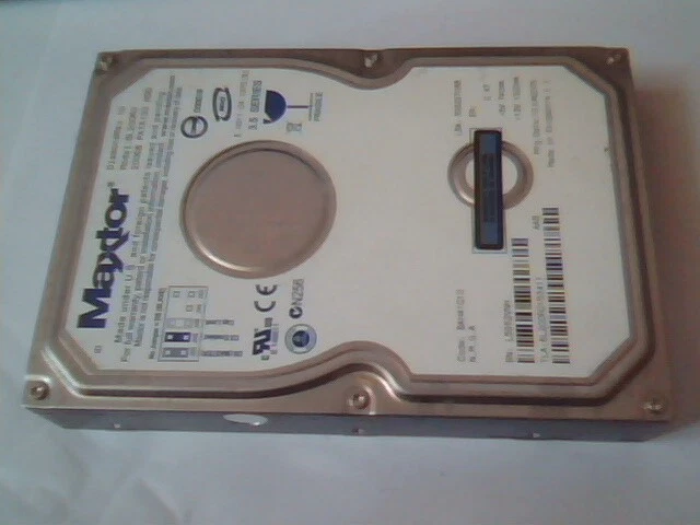 Hard Drive IDE Disk Maxtor DiamondMax 10 BAH41G10 6L200R0 200GB PATA133
