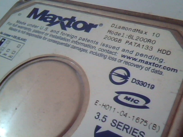 Hard Drive IDE Disk Maxtor DiamondMax 10 BAH41G10 6L200R0 200GB PATA133 - image 2