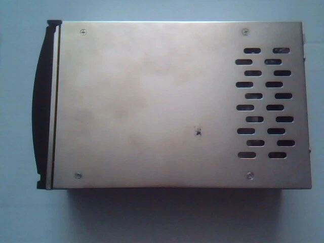 3-Drive SCSI RAID Cabinet Small Miniature 80-pin P34024